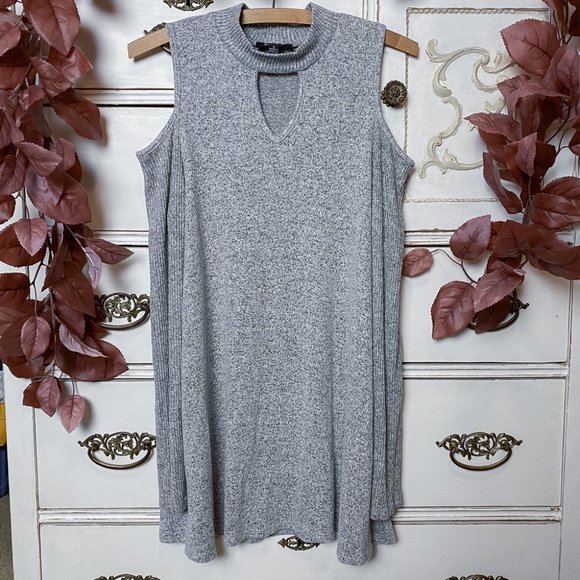 by & by Dresses & Skirts - By&By Grey Heathered Mock Neck Cold Shoulder Dress